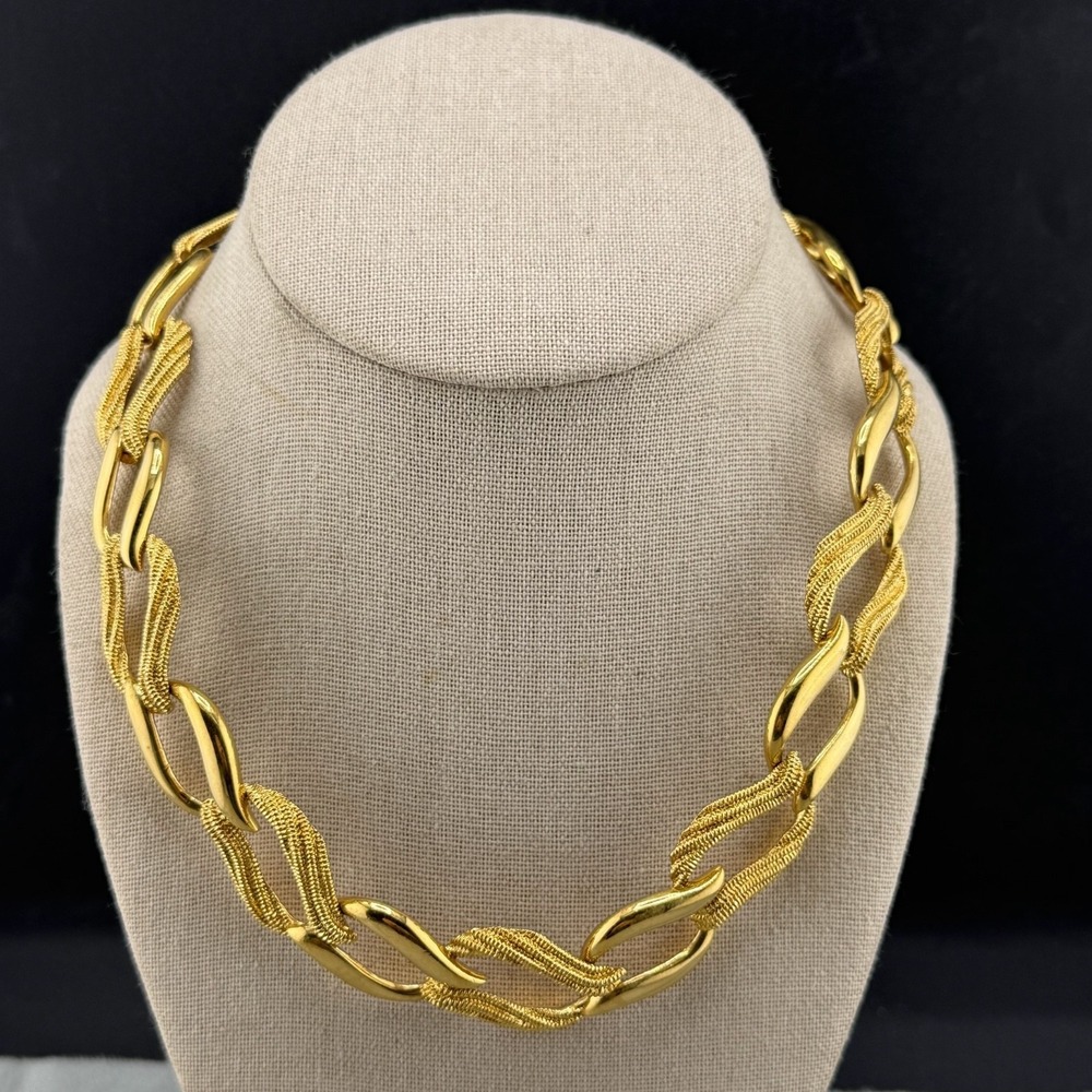 Vintage Napier Necklace Gold Tone Chunky Statement 18"